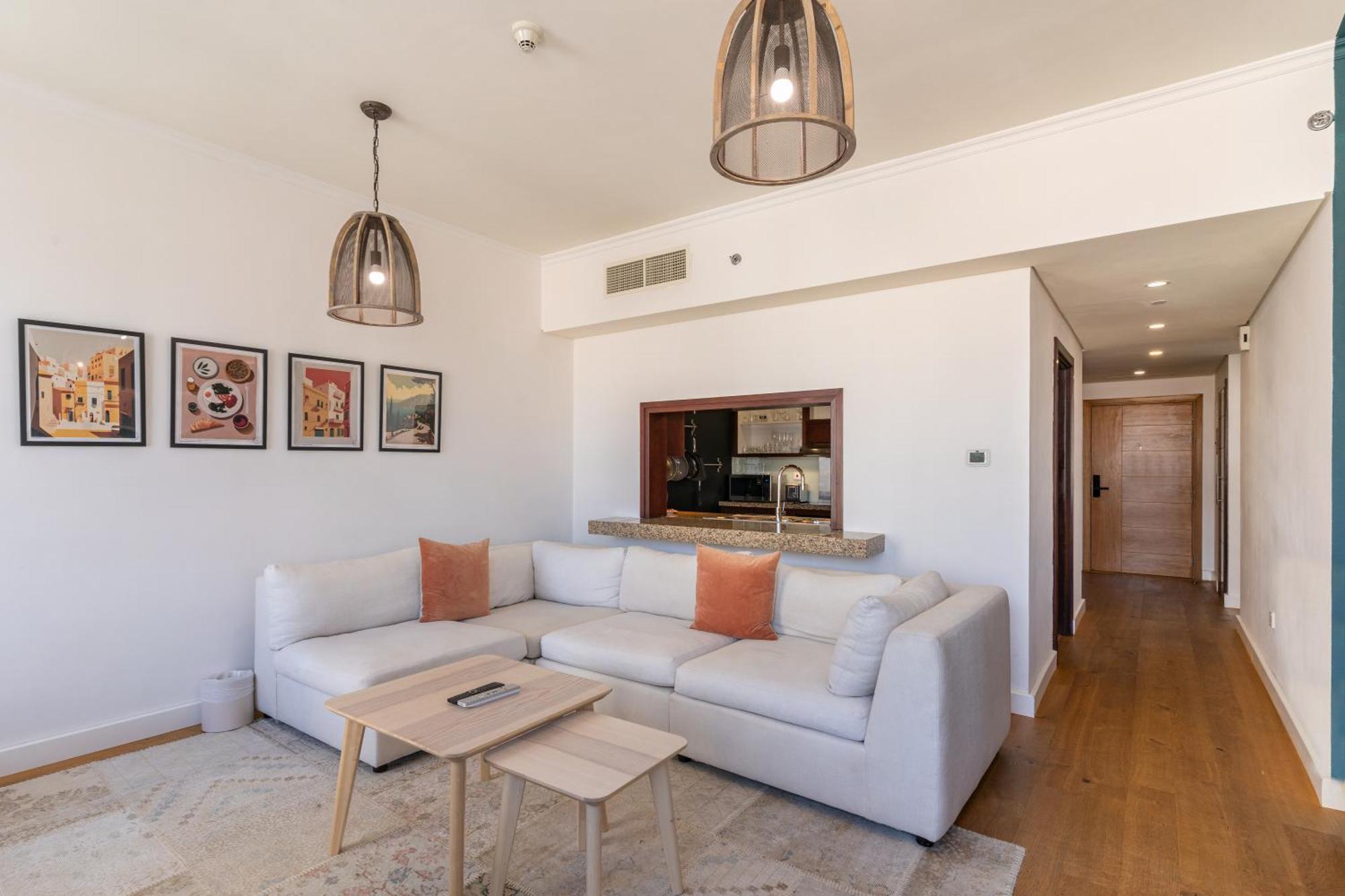 Chic 2Br Apartment, Prime Location Near Dubai Mall - Allsopp&Allsopp Zewnętrze zdjęcie